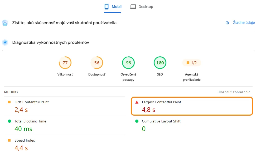 Výsledok PageSpeed Insights pre mobil: skóre výkonnosti 77, Largest Contentful Paint 4,8 s, dáta od skutočných používateľov chýbajú.